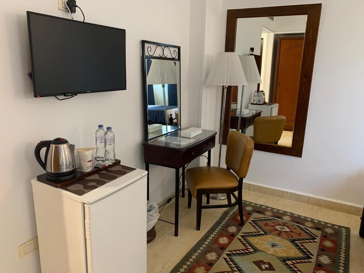 Marina Wadi Degla Hotel Ain Sukhna Exterior photo
